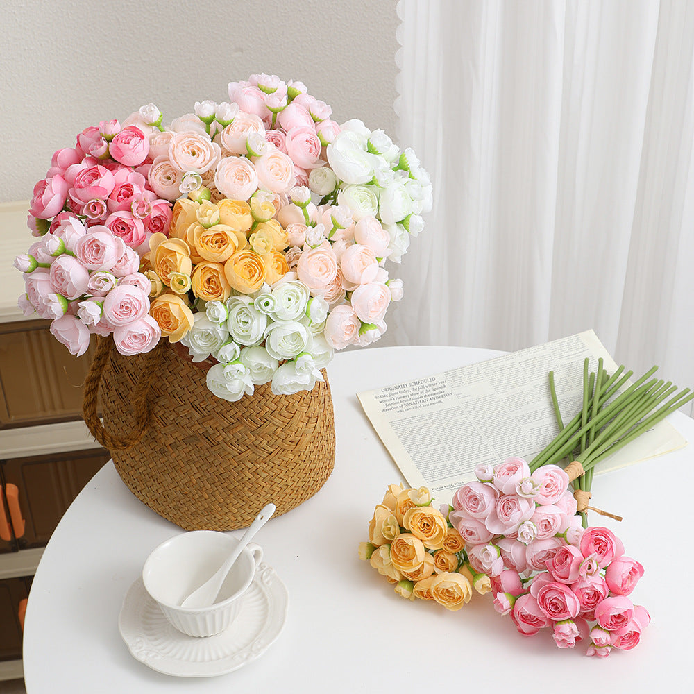 Decorative Art Bouquet with Elegant Roses | High & Bury