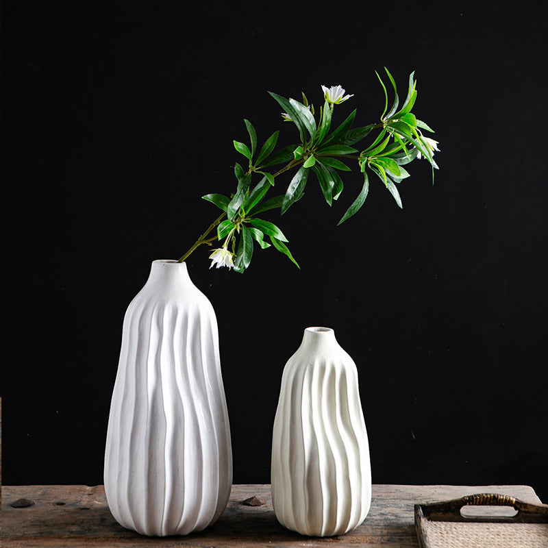 Decorative Ceramic Vase Syd10W163L Milky-White Syd10W163S | High & Bury