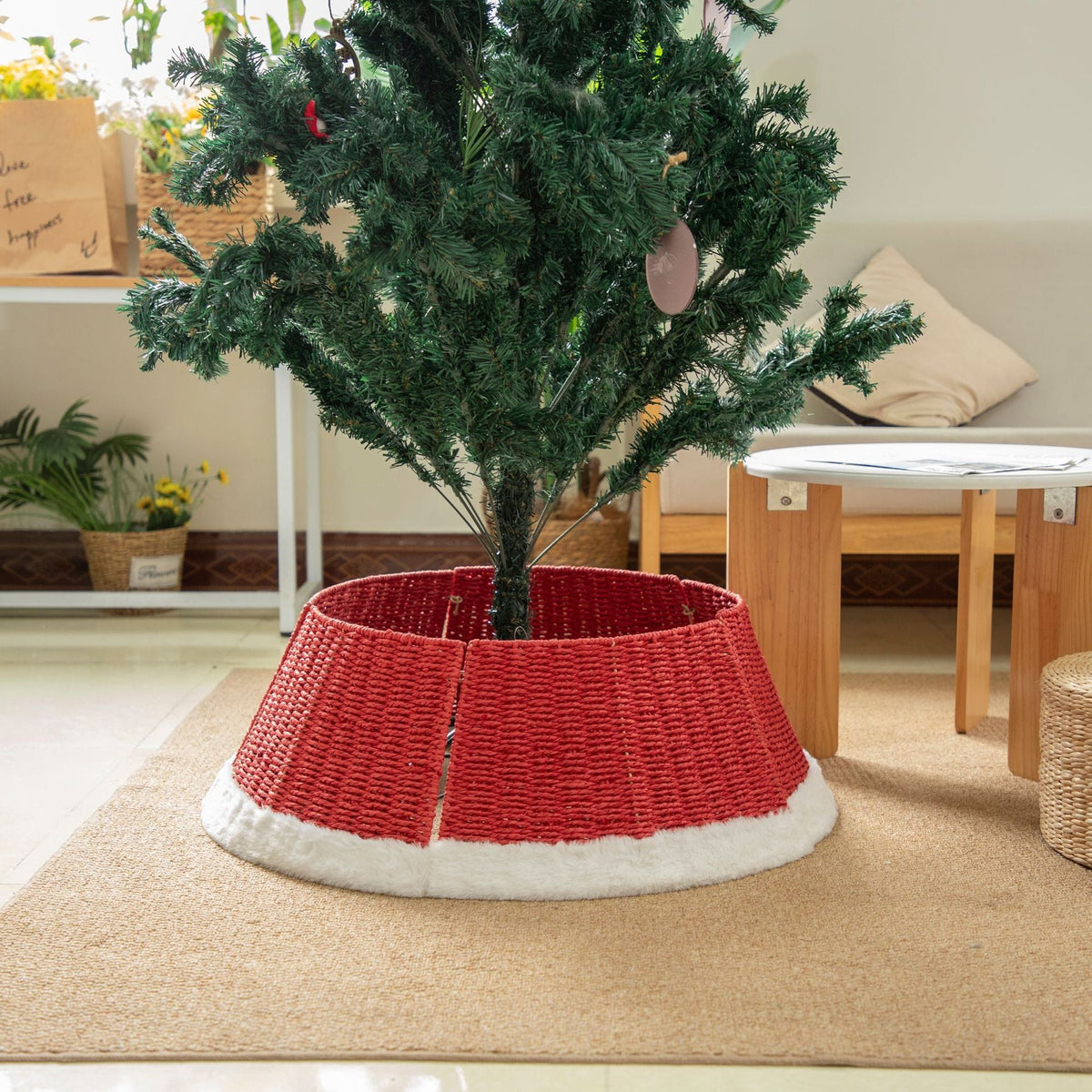 Decorative Christmas Tree Stand made of Wicker | High & Bury