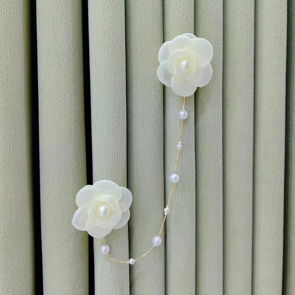 Decorative Curtain Clip with Flower Design | High & Bury