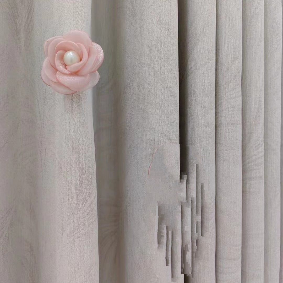 Decorative Curtain Clip with Flower Design | High & Bury