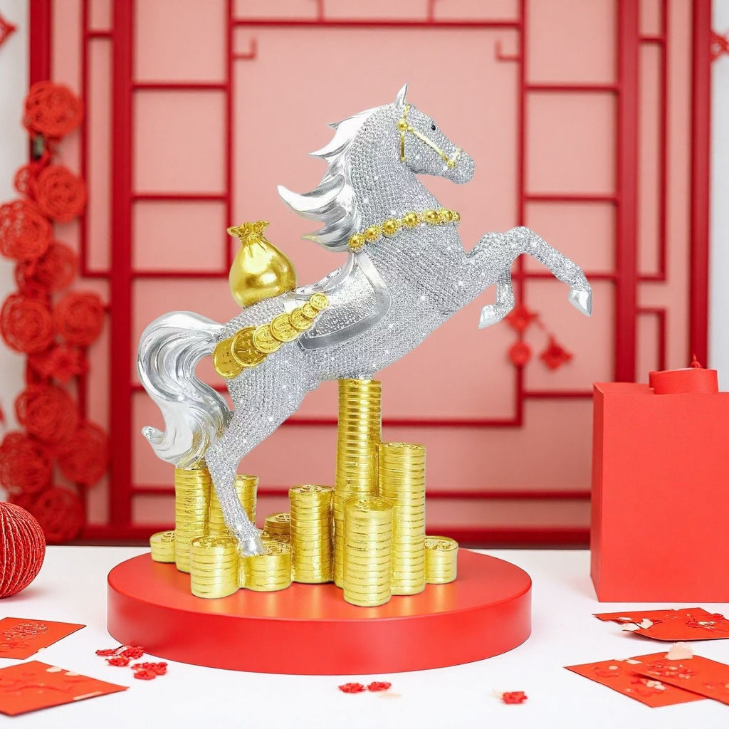 Decorative Figure Red Gold | High & Bury