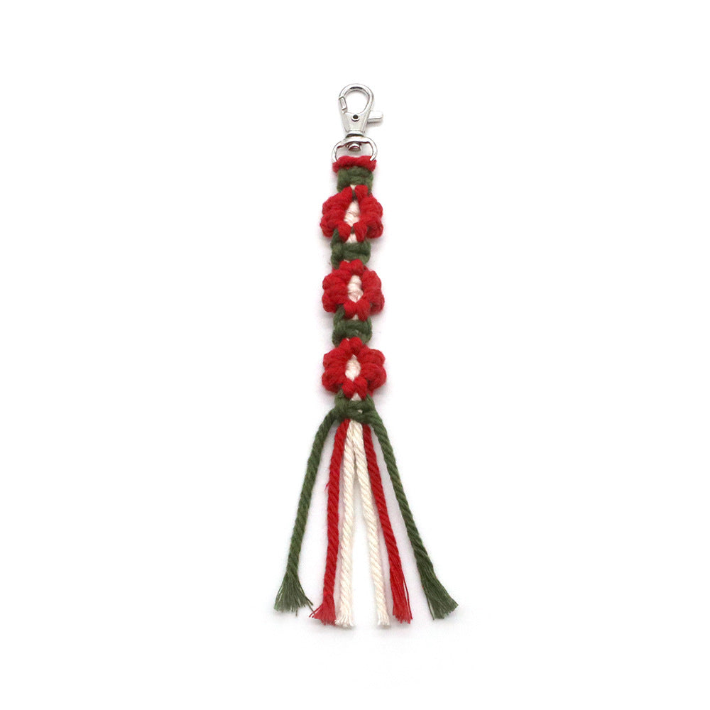Decorative Keychain made of Macrame | High & Bury