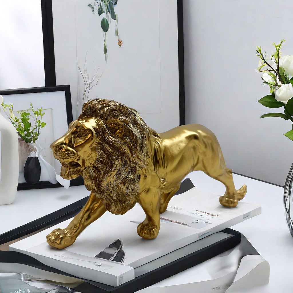 Decorative Lion Statue in Modern Style | High & Bury