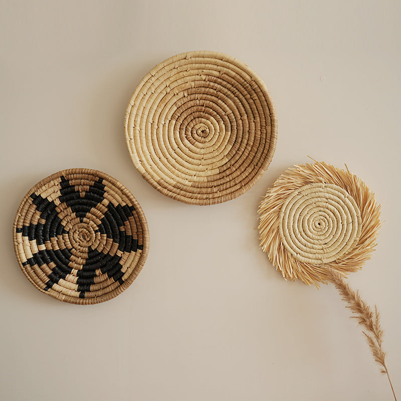 Decorative Table Mat made of Seagrass | High & Bury