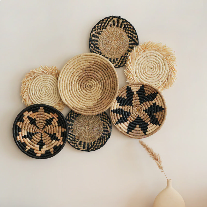Decorative Table Mat made of Seagrass | High & Bury