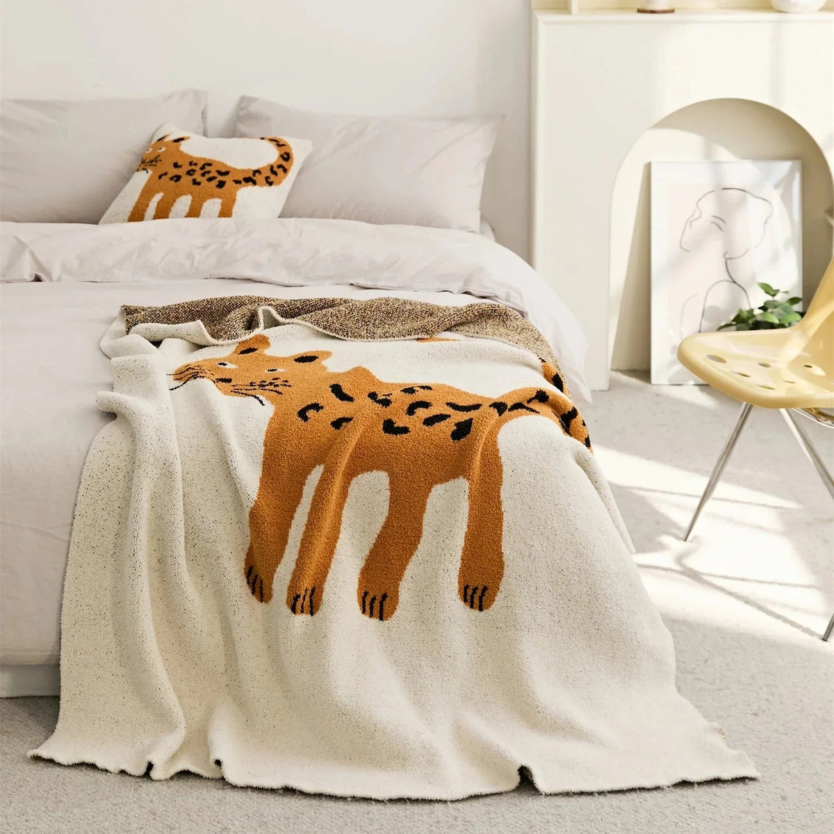 Dorlita Throw
