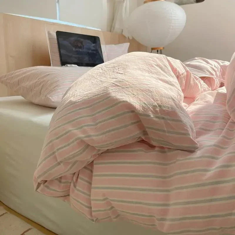 Dorura Duvet Cover Set
