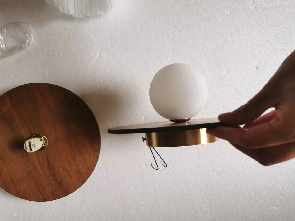 Dorura Wall Lamp