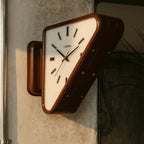 Drevoma Clock