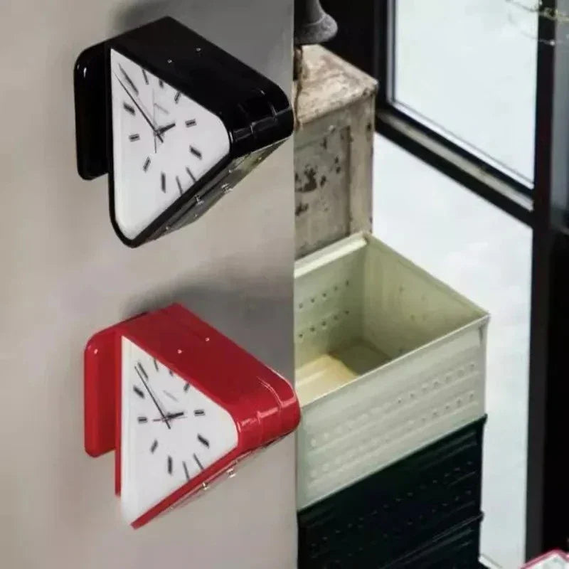 Drevoma Clock
