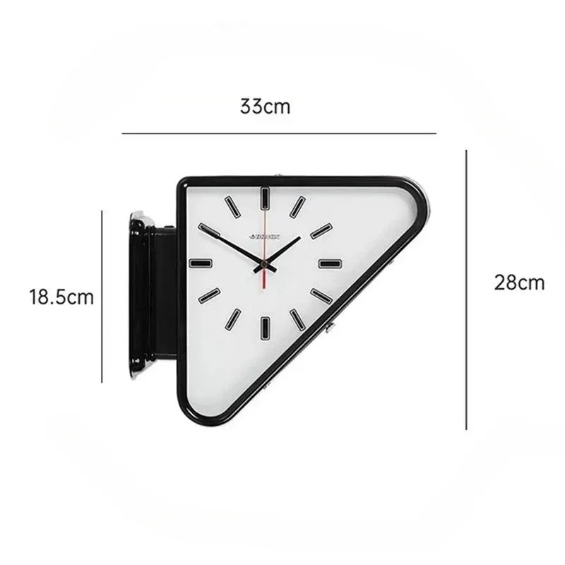 Drevoma Clock
