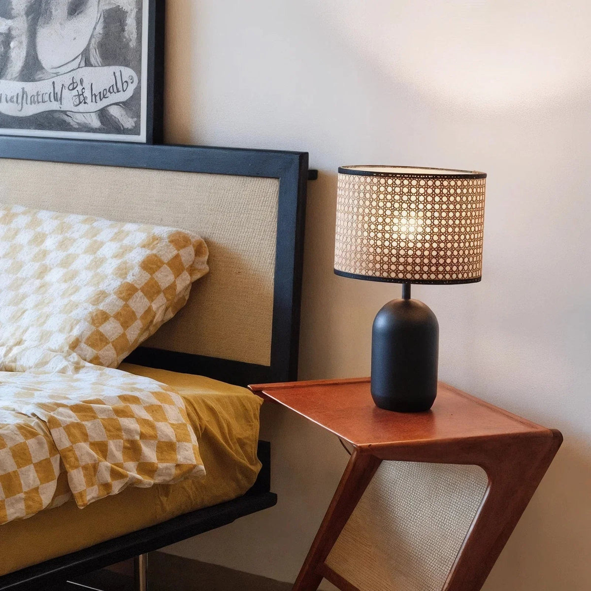 Elando Table Lamp