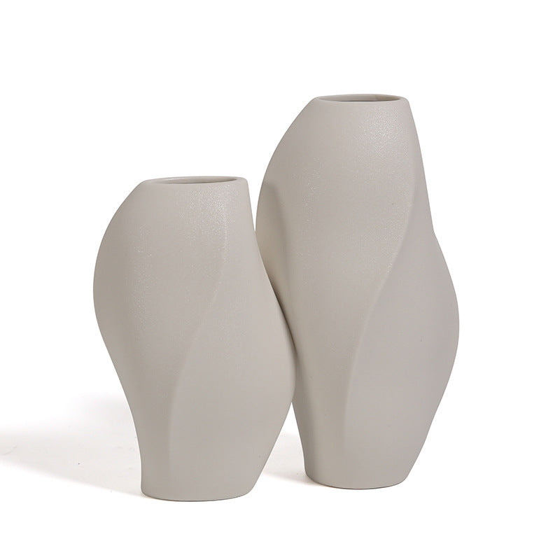 Elegant and Contemporary Ceramic Vase | High & Bury