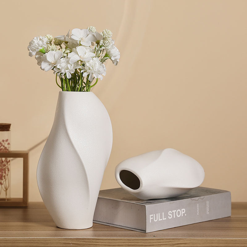 Elegant and Contemporary Ceramic Vase | High & Bury