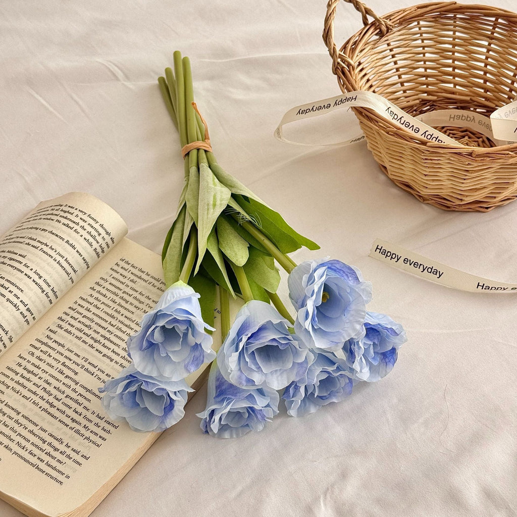 Elegant Art Tulip | High & Bury
