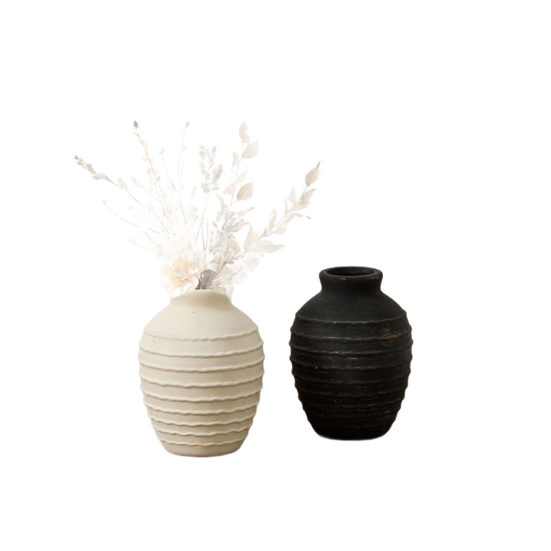 Elegant Ceramic Vase Black Gold | High & Bury