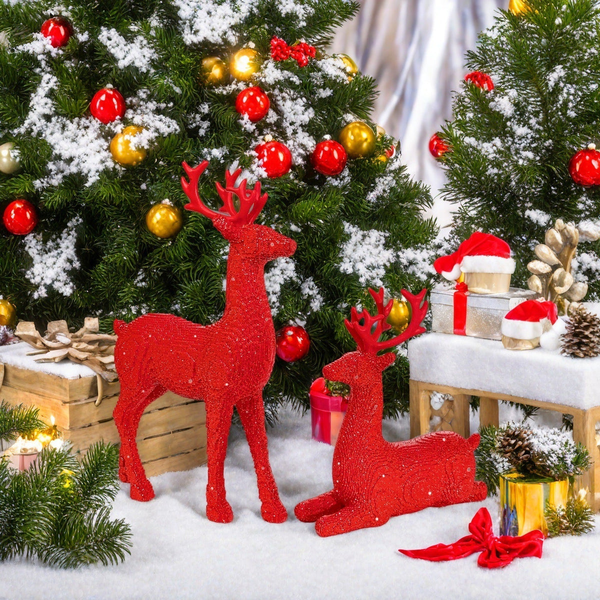 Elegant Christmas Decoration in the Form of Reindeer | High & Bury