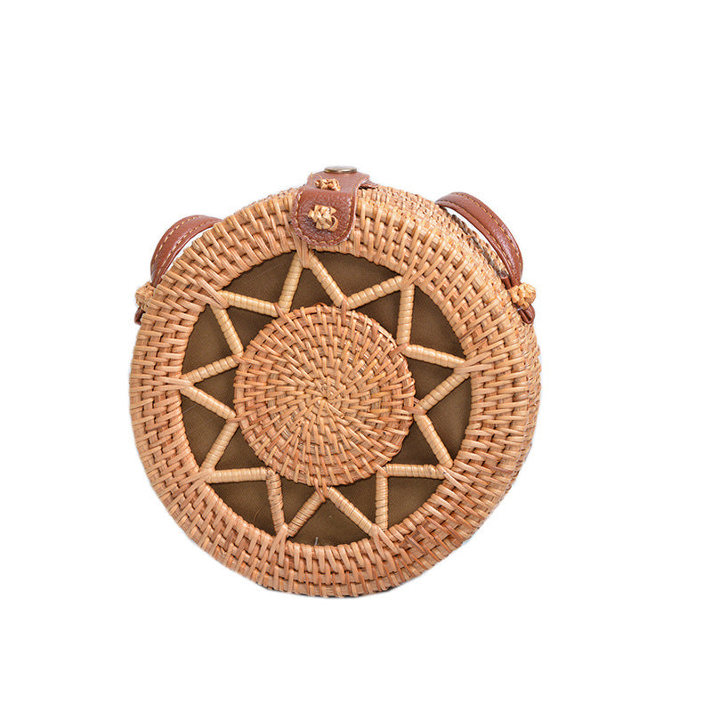 Elegant Round Handbag made of Woven Rattan | High & Bury