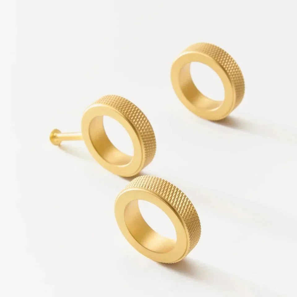 Elosa Knurled Jorseda Cabinet Knobs