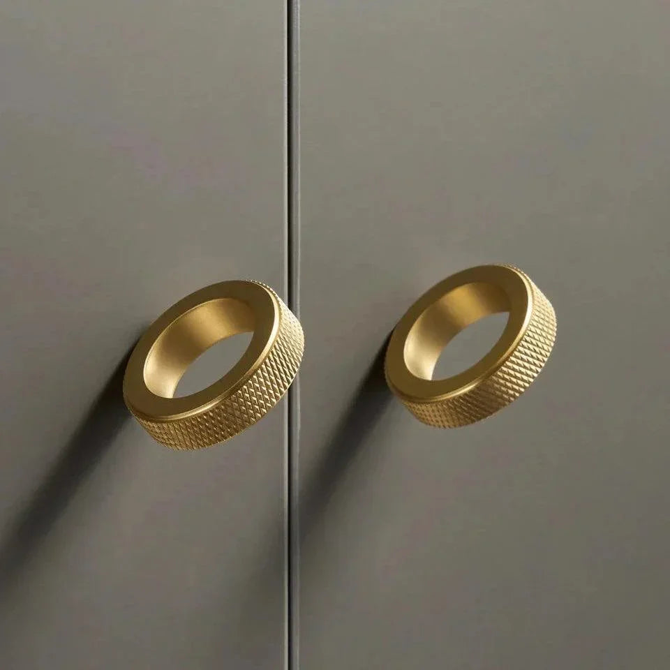 Elosa Knurled Jorseda Cabinet Knobs