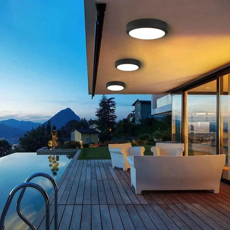 Elosa Outdoor Light
