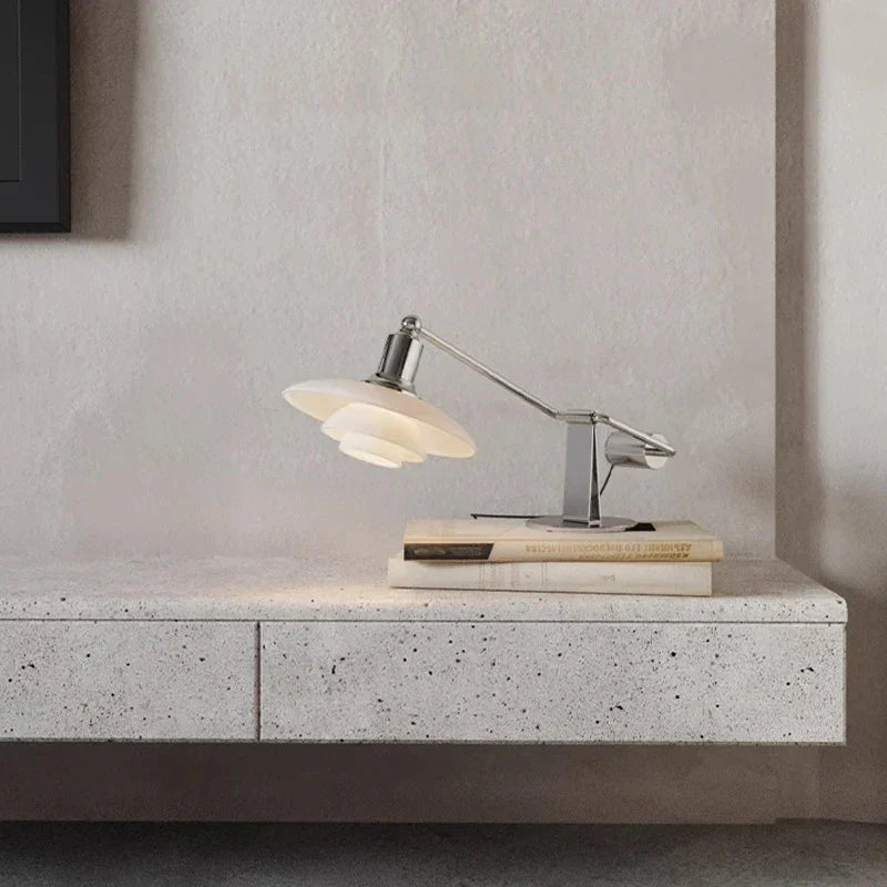 Elossa Table Lamp