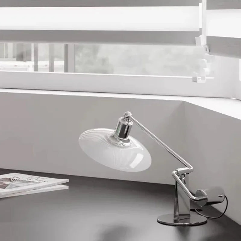 Elossa Table Lamp