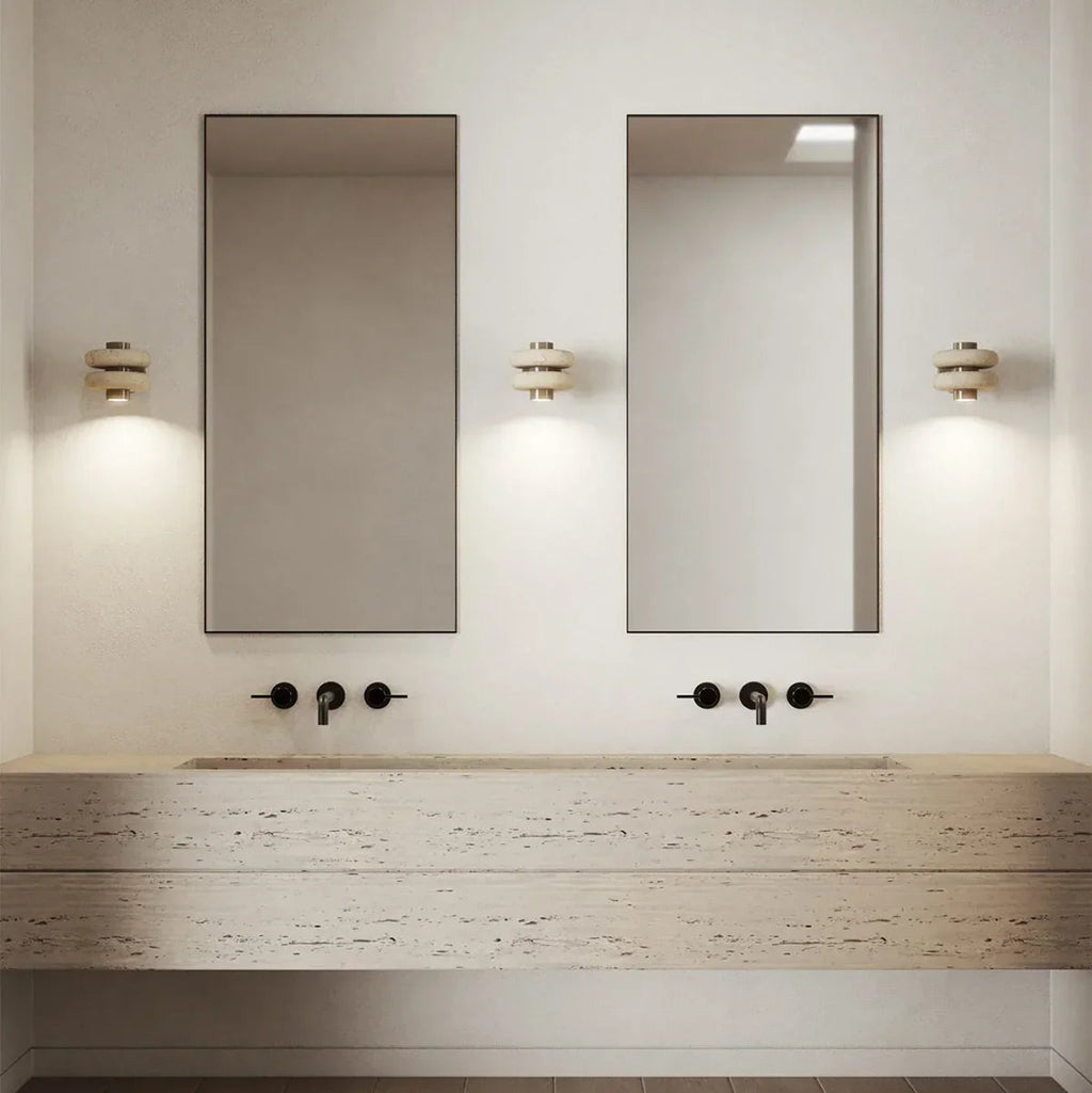 Emnessa Wall Lamp