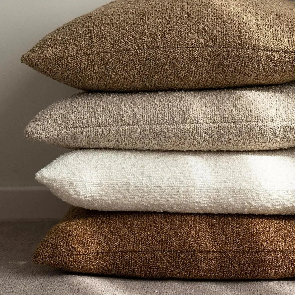 Emnita Cushion