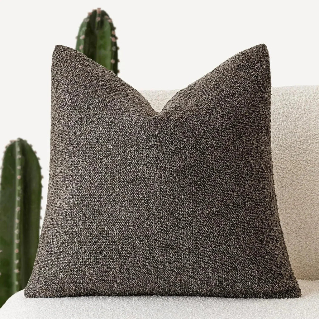 Emnita Cushion
