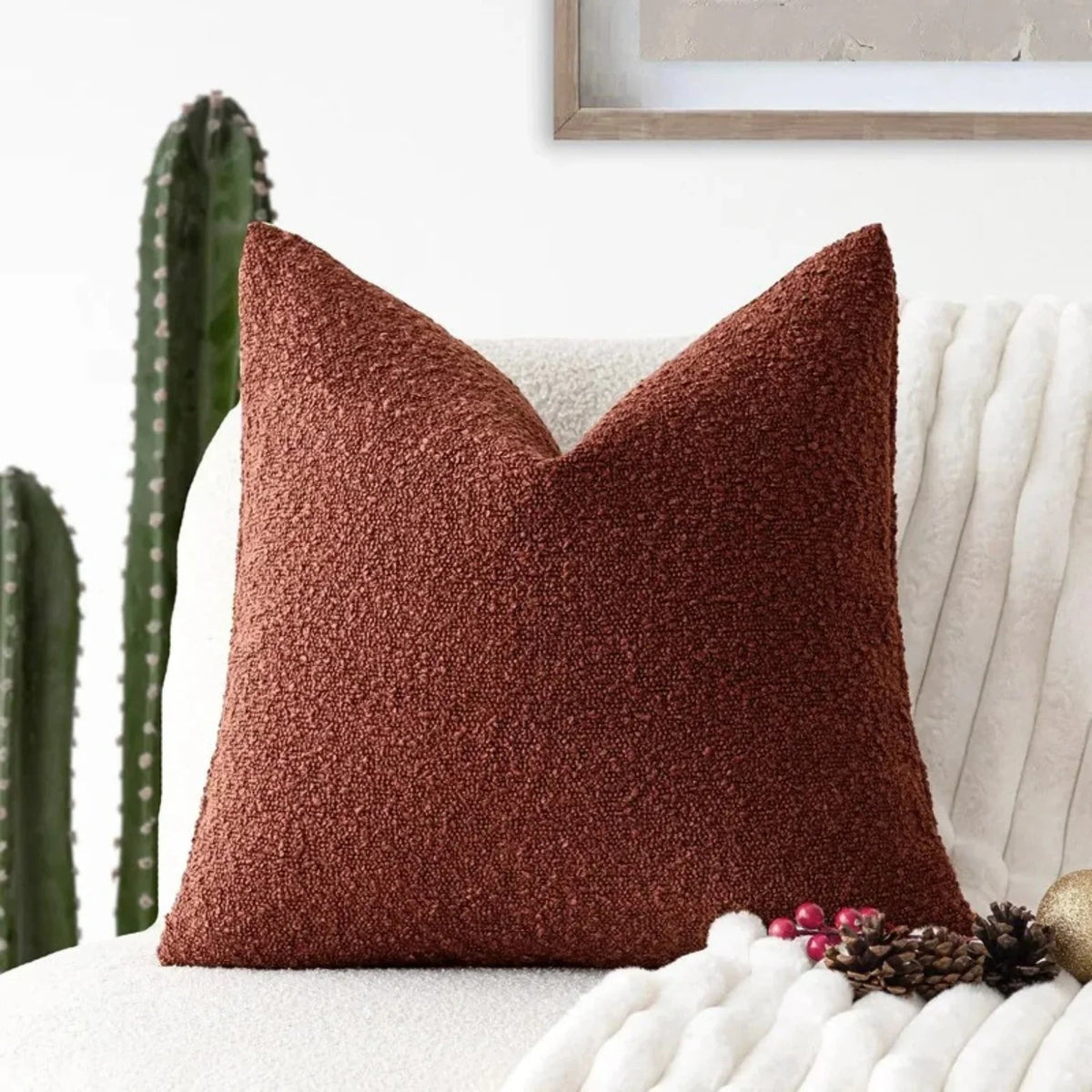 Emnita Cushion