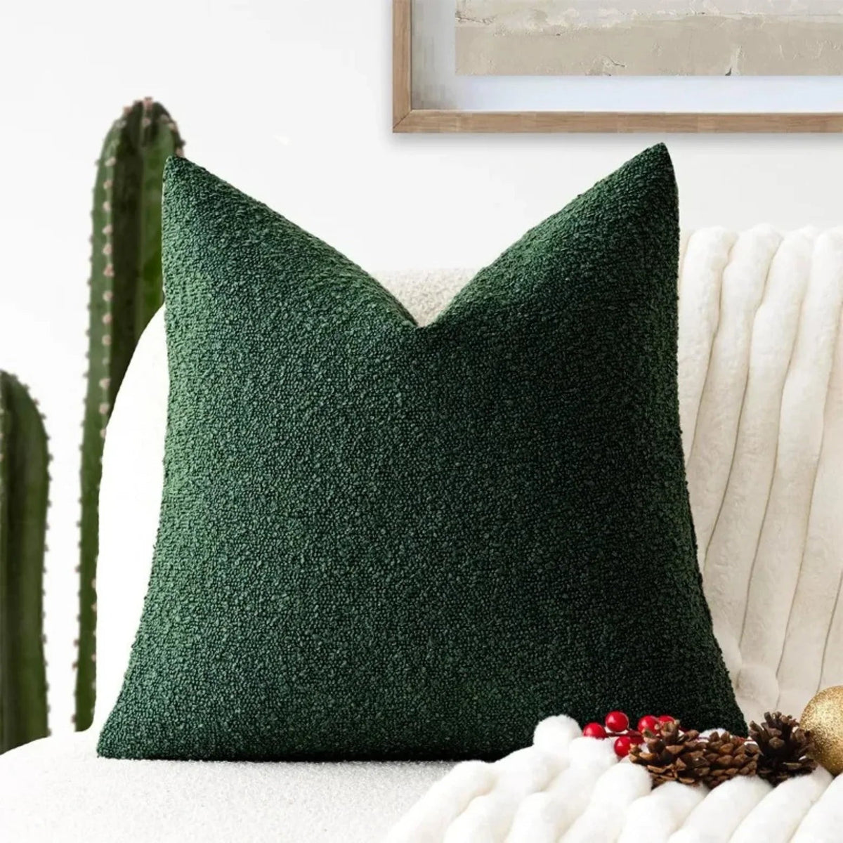Emnita Cushion