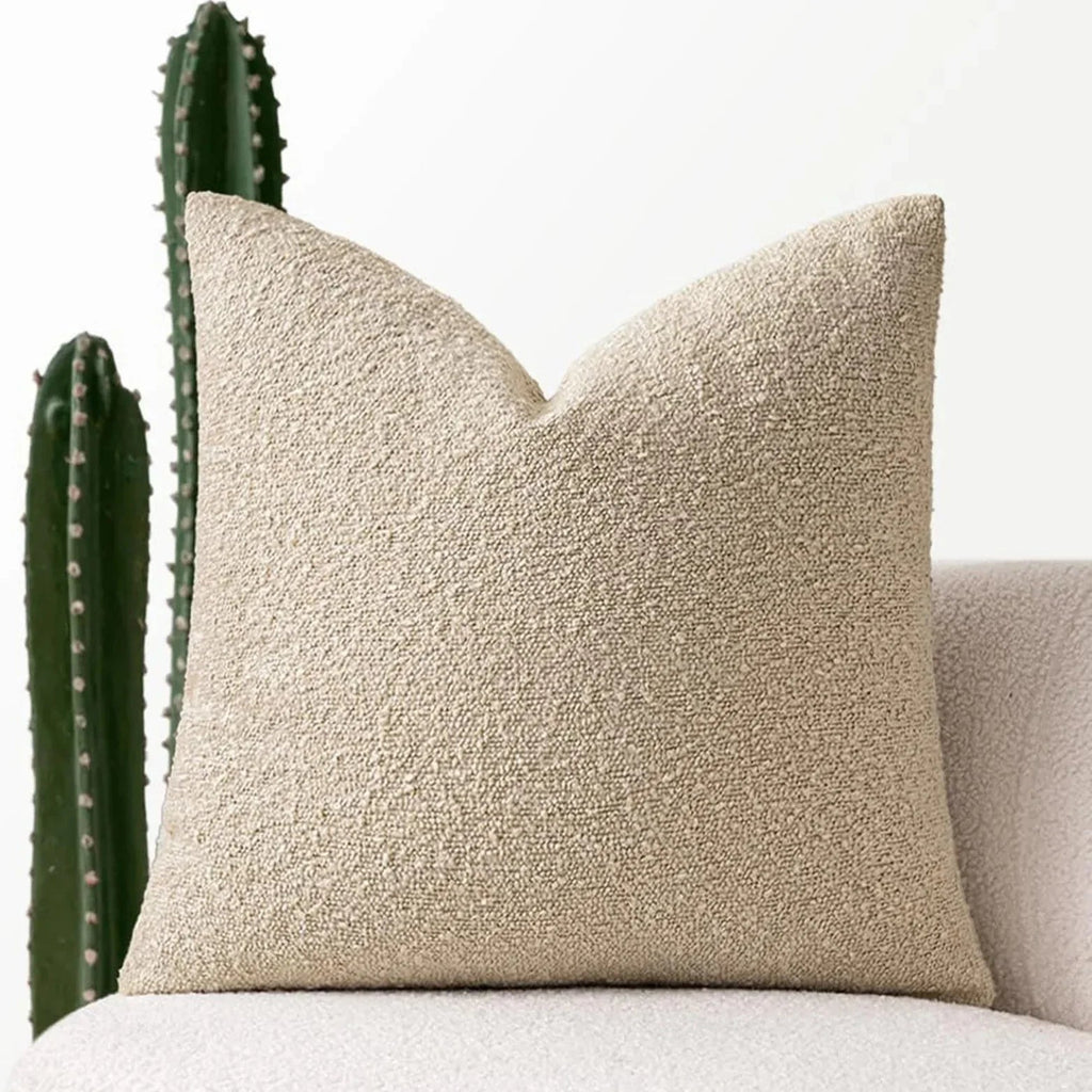 Emnita Cushion