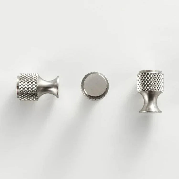 Emrossa Knurled Knobs