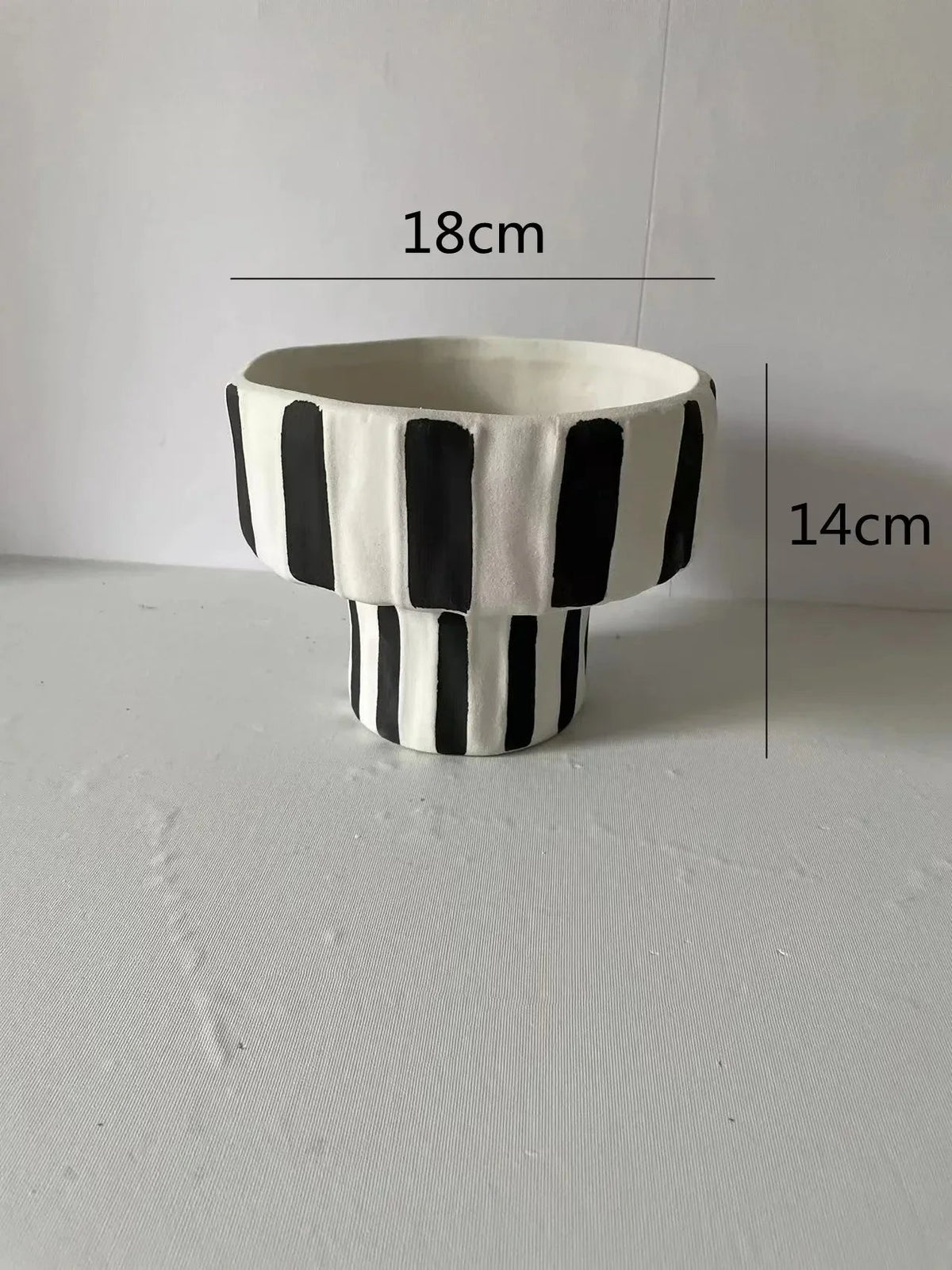 Emsella Striped Ceramic Vase