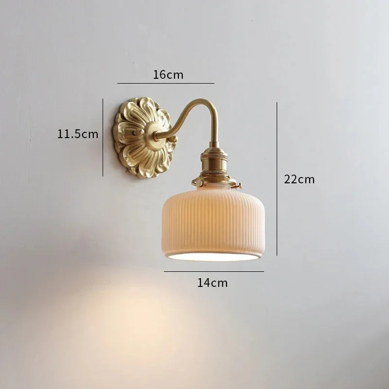 Emvona Brass Lamp