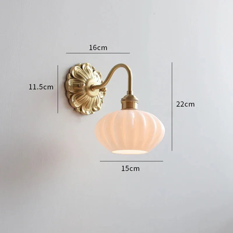 Emvona Brass Lamp