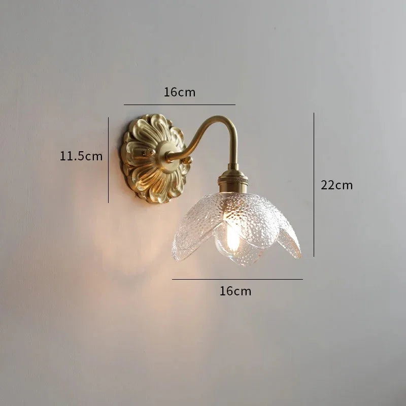 Emvona Brass Lamp