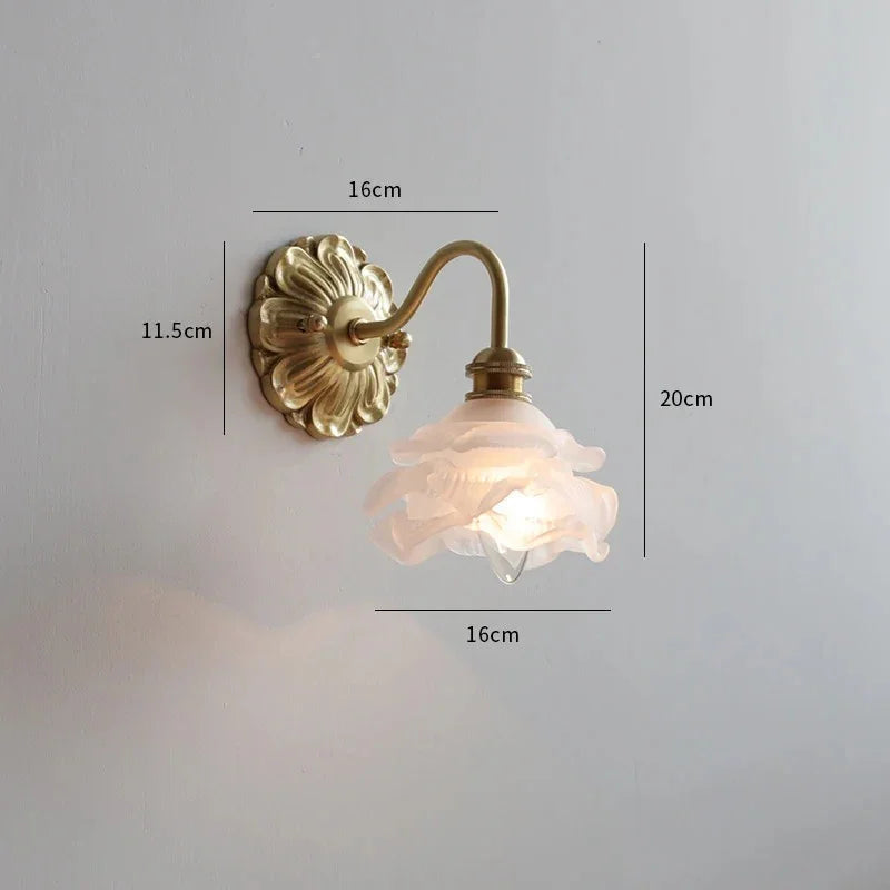 Emvona Brass Lamp