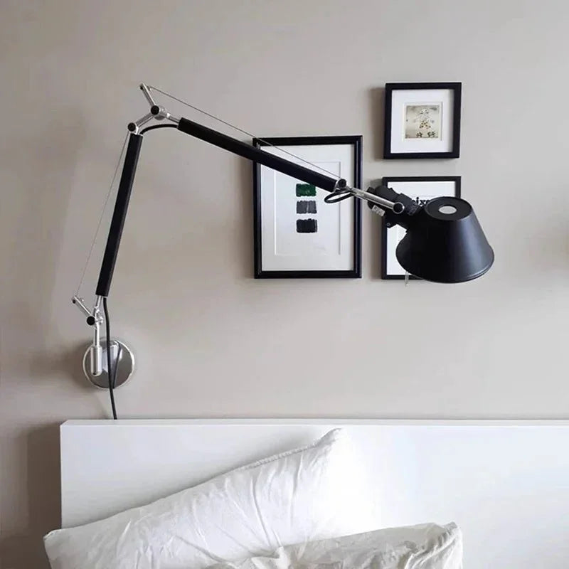 Falndoda Adjustable Wall Lamp