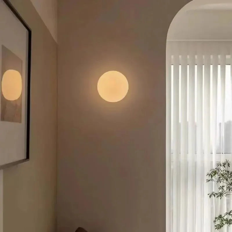 Falndoda Glass Wall Lamp
