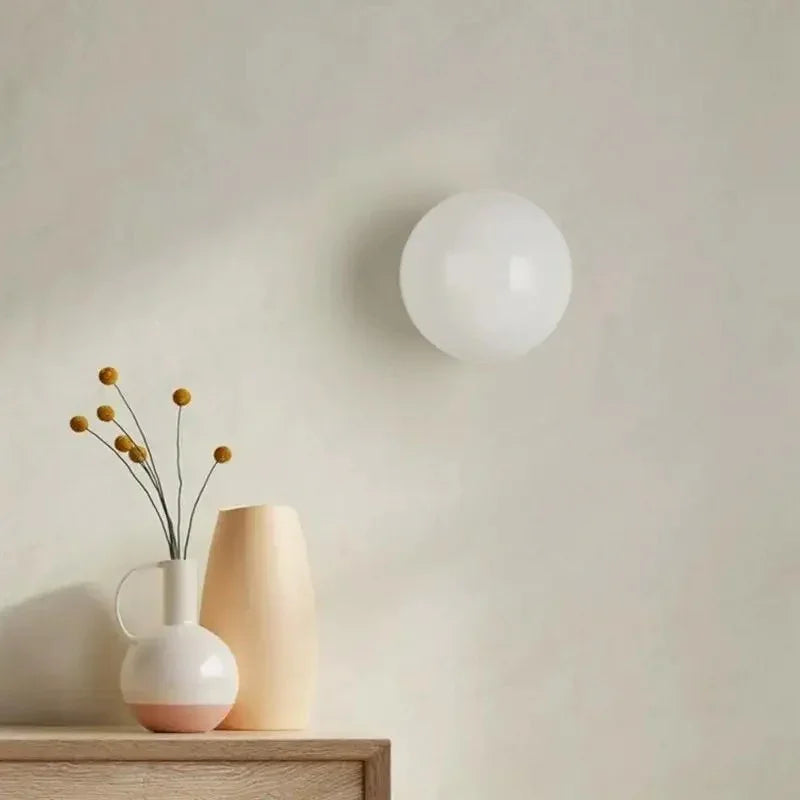 Falndoda Glass Wall Lamp