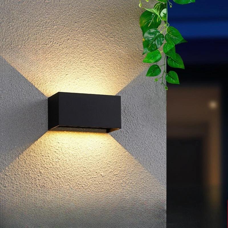 Falndoda LED Wall Lamp