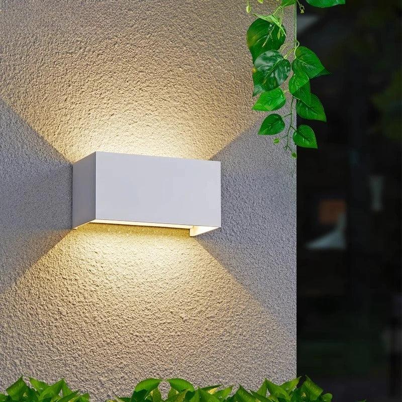 Falndoda LED Wall Lamp