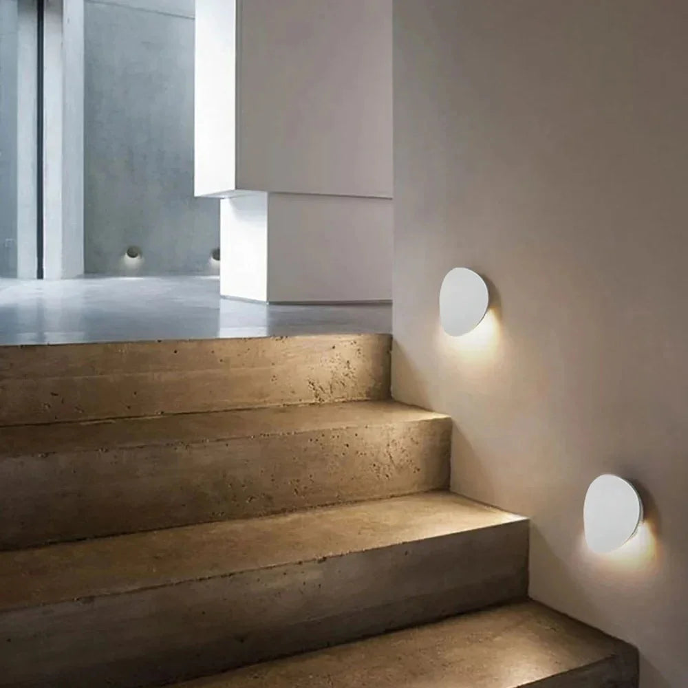 Fenfella Outdoor Wall Lamp
