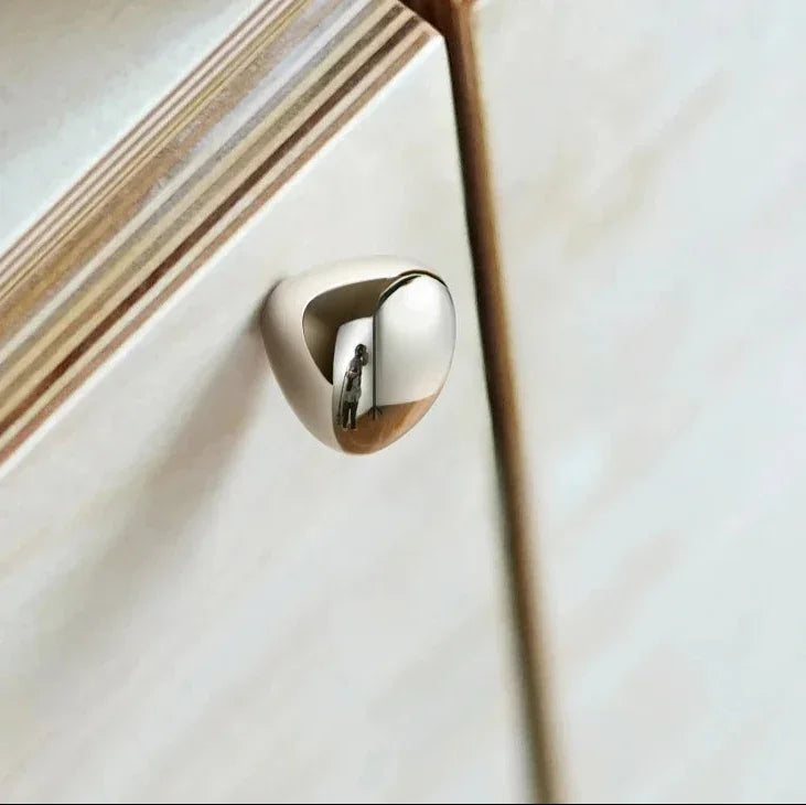 Fenlynta Brass Drawer Handle