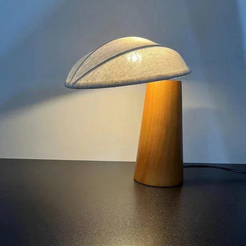 Fjordfell Table Lamp
