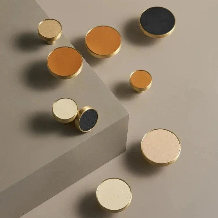 Fjordgate Brass & Cow Leather Handle