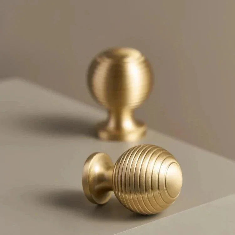 Fjordthorpe Brass Knobs